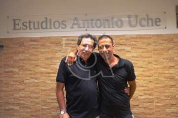 PCL Radio estrena programación e inmortaliza a Antonio Uche (Foto TA)